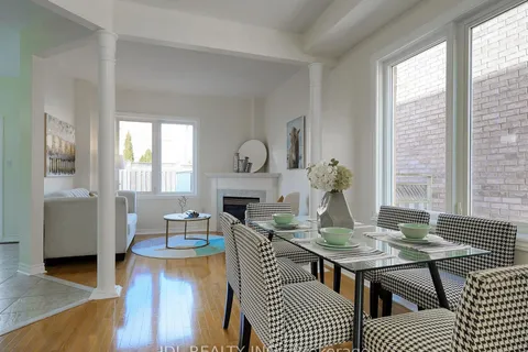 14 Miramar Dr, Markham, ON L6E 1Z5