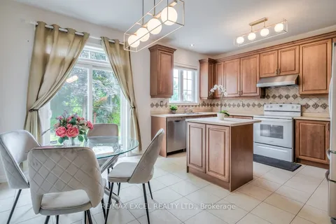 3 Nevis Dr, Markham, ON L6B 0B8
