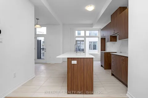 23 Alan Francis Lane, Markham, ON L6C 3B5