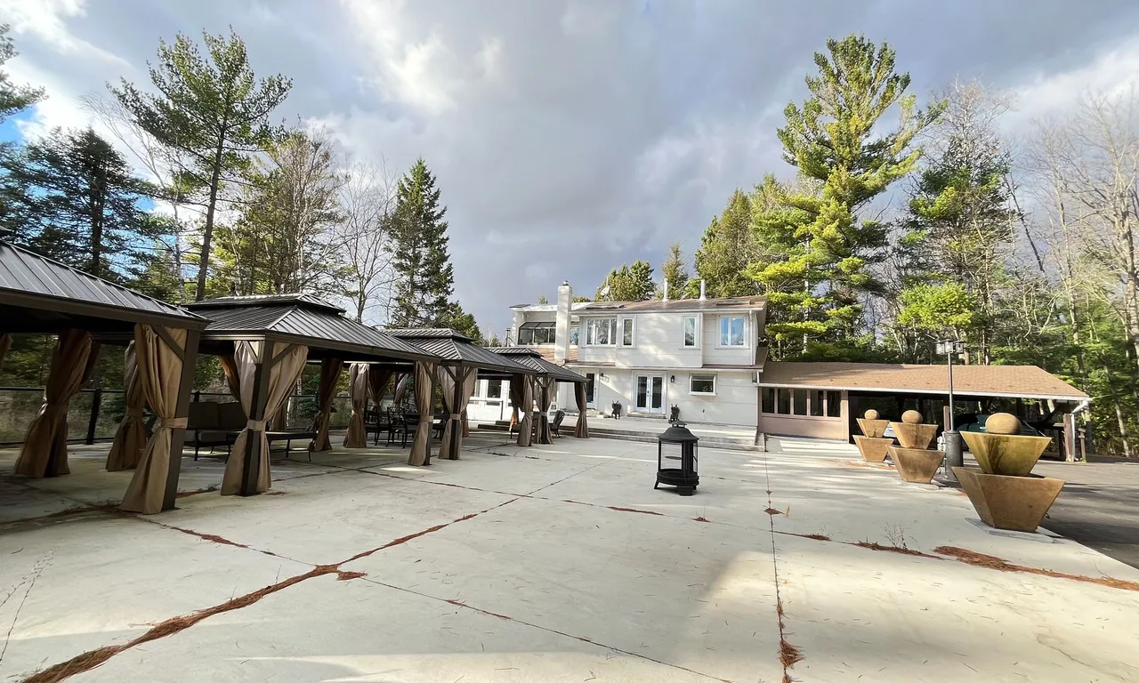 19661 Kennedy Rd, East Gwillimbury, ON L0G 1V8