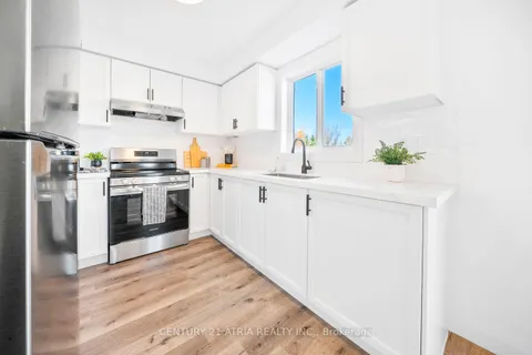 1304 Vincent Cres, Innisfil, ON L9S 1Z8