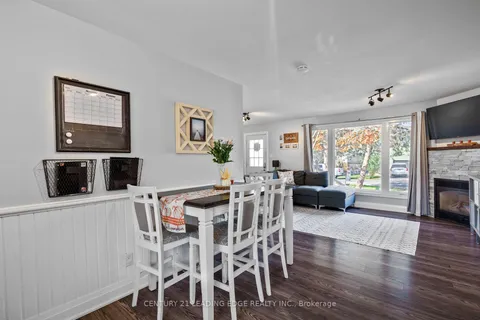 297 Kenwood Ave, Georgina, ON L4P 2X6