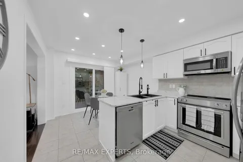 1494 Rankin Way, Innisfil, ON L9S 0C6