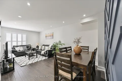 7 Kingly Crest Way, Vaughan, ON L4H 1M7