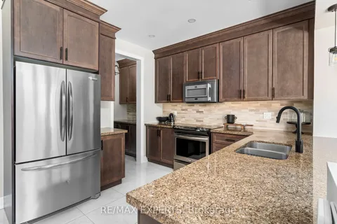 42 Wells Orchard Cres, King, ON L7B 0C6