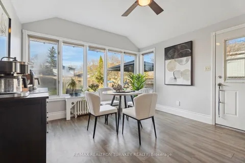 290 Hollywood Dr, Georgina, ON L4P 2Z8