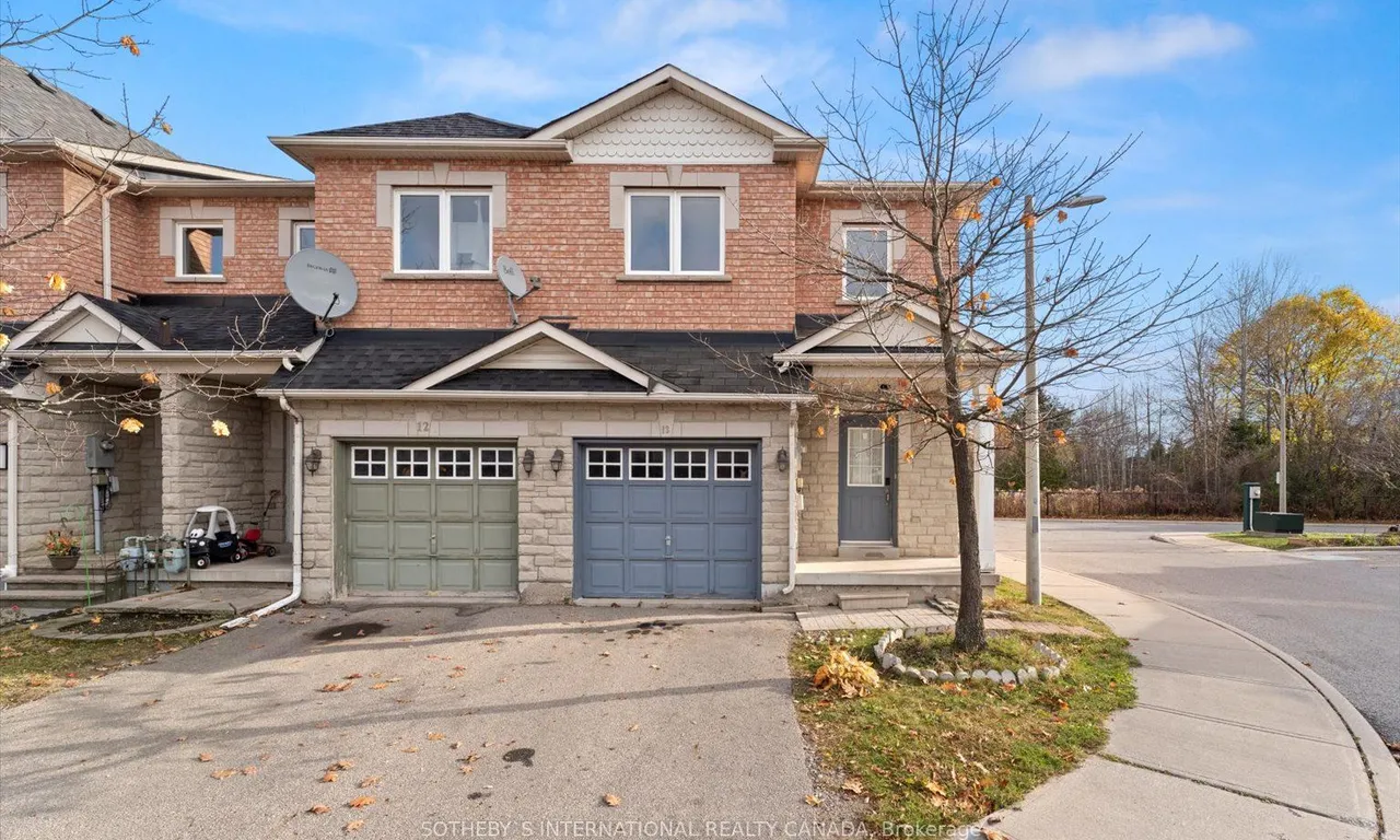 56 North Lake Rd, Richmond Hill, ON L4E 0G5