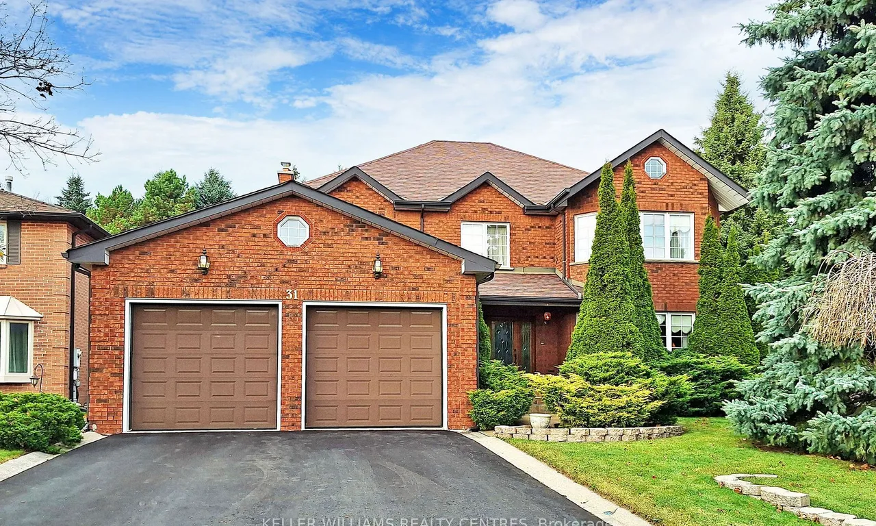 31 Royal Crt, Bradford West Gwillimbury, ON L3Z 2P5