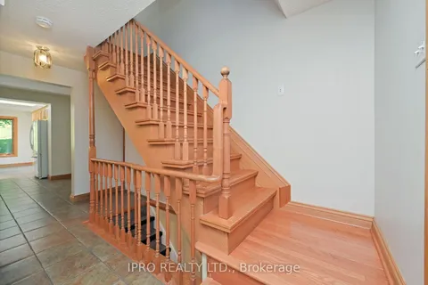 9 Baxter Ave, Adjala-Tosorontio, ON L9W 2Z2