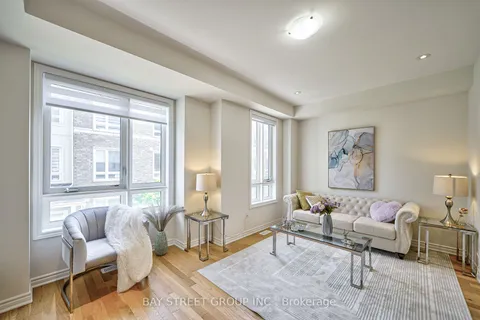 86 Chicago Lane, Markham, ON L6E 0V6
