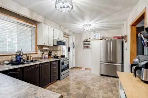 2312 Sideroad 10, Bradford West Gwillimbury, ON L3Z 2L1