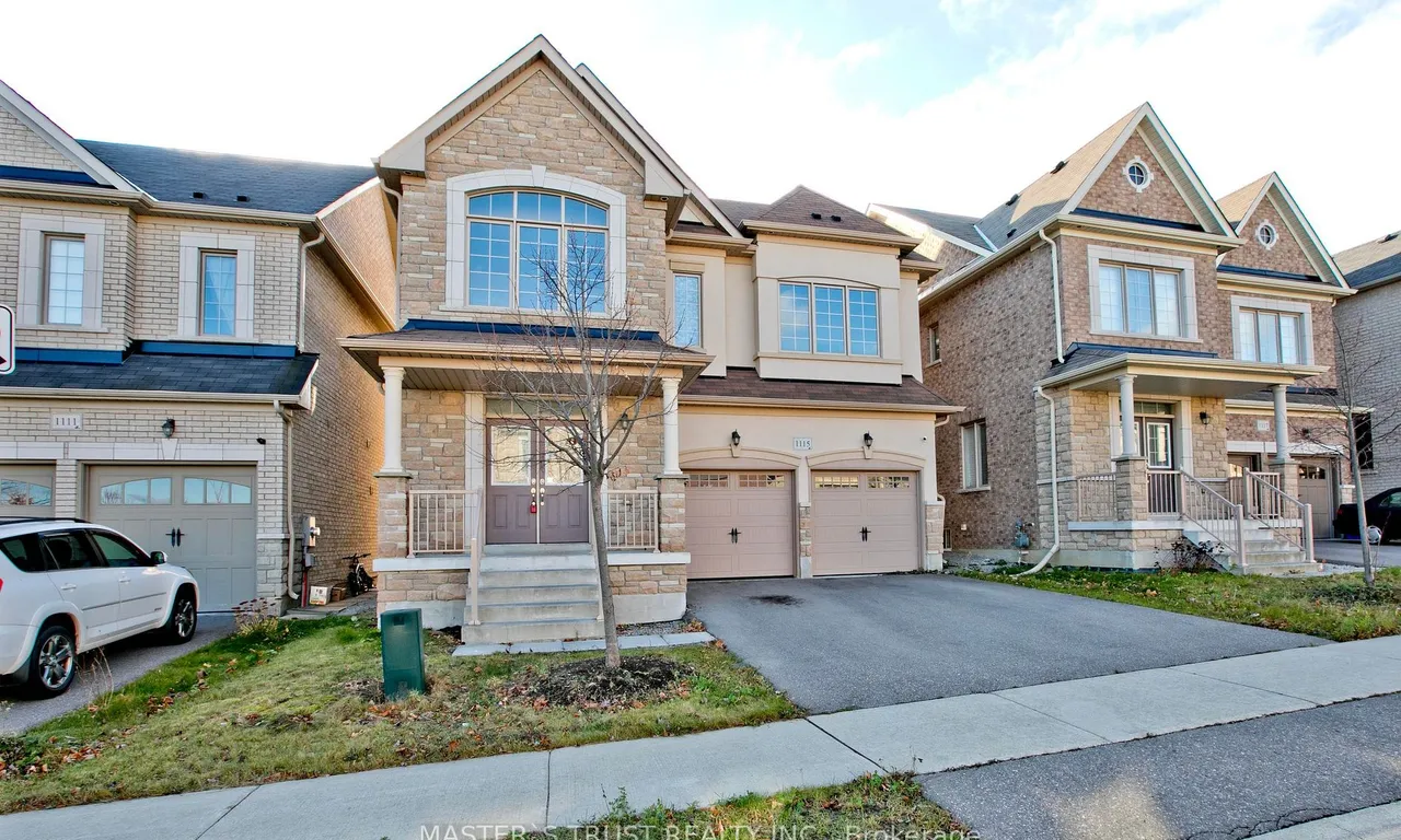 1115 Grainger Tr, Newmarket, ON L3X 0G7