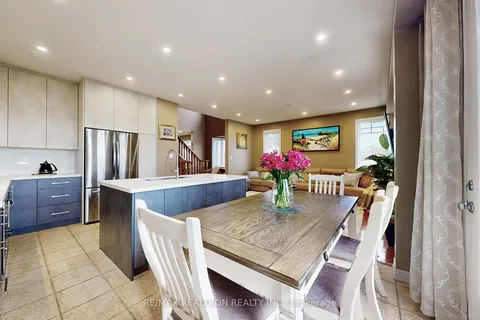 117 Shirrick Dr, Richmond Hill, ON L4E 0B7