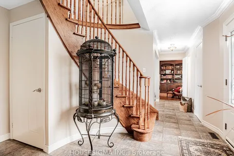 5 Marjorie Dr, Whitchurch-Stouffville, ON L0H 1G0