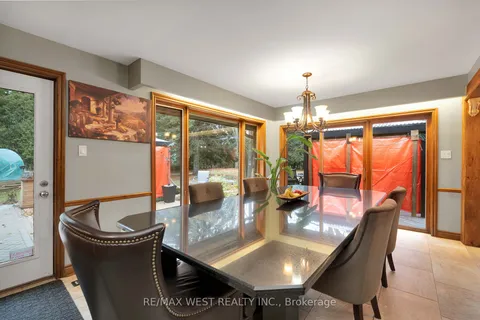 3 Marilyn Ave, Whitchurch-Stouffville, ON L0H 1G0