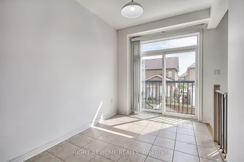 63 Paper Mills Cres, Richmond Hill, ON L4E 0V4