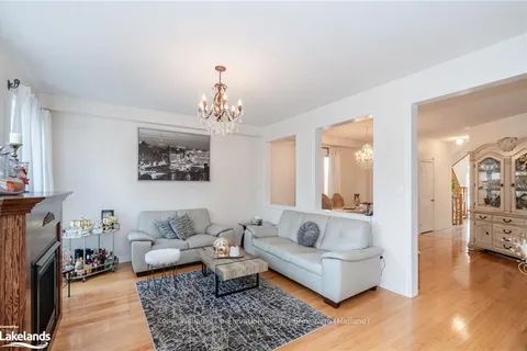 26 HOMERTON Avenue, ON L4E 0W2