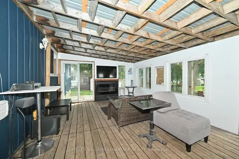 213 Sunset Cres, Innisfil, ON L9S 1J2