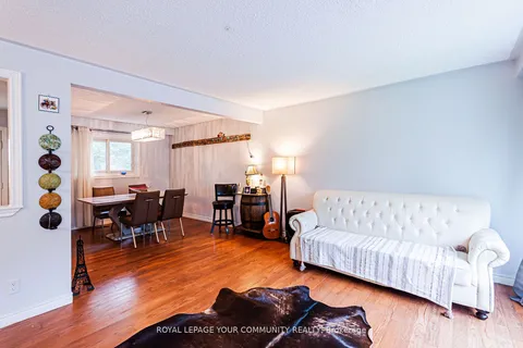 3 Lawndale Crt, Bradford West Gwillimbury, ON L0G 1B0