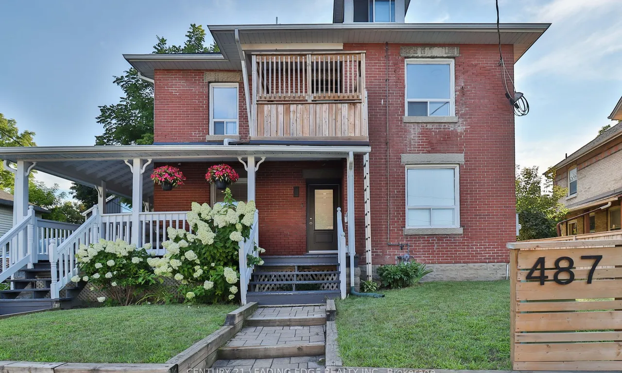 487 EAGLE St, Newmarket, ON L3Y 1K7