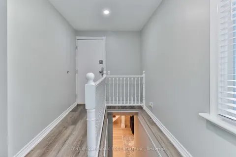 487 EAGLE St, Newmarket, ON L3Y 1K7