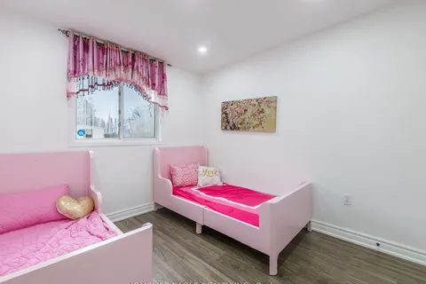 87 Longview Dr, Bradford West Gwillimbury, ON L3Z 2Z2