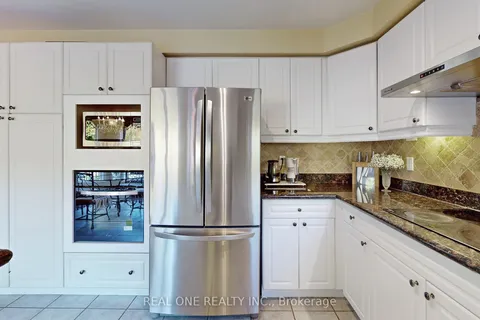 56 Sadot Crt, Vaughan, ON L4J 8A8