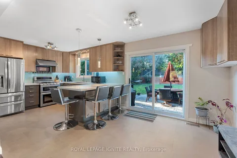 44 Coral Harbour Cres, Markham, ON L3T 2Z7