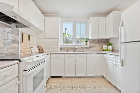 15133 Dufferin St, King, ON L7B 1A7