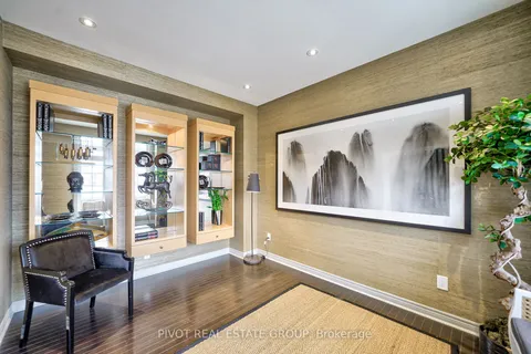 13 Countryside St, Markham, ON L6B 0K8