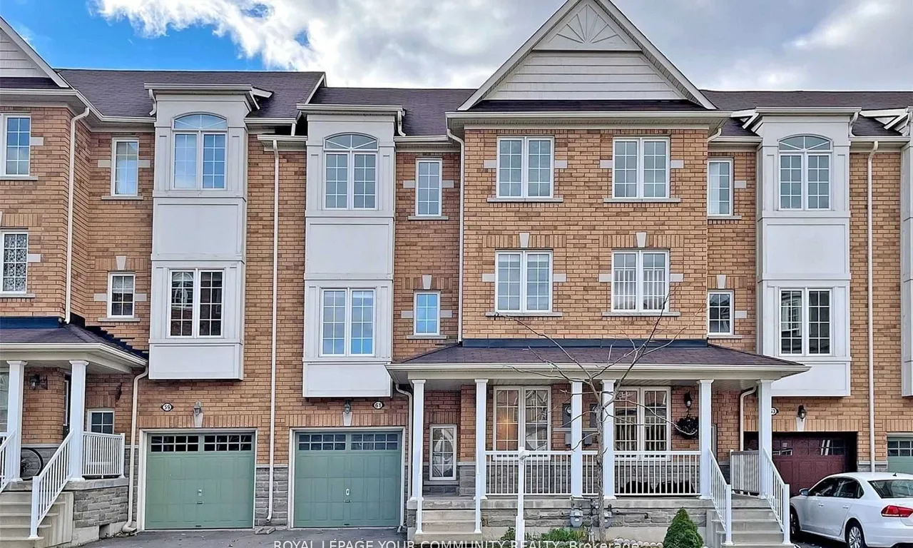 15 Old Colony Rd, Richmond Hill, ON L4E 4L5