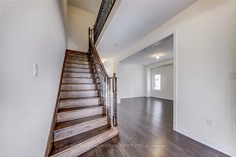 1530 Harker St, Innisfil, ON L9S 4R7