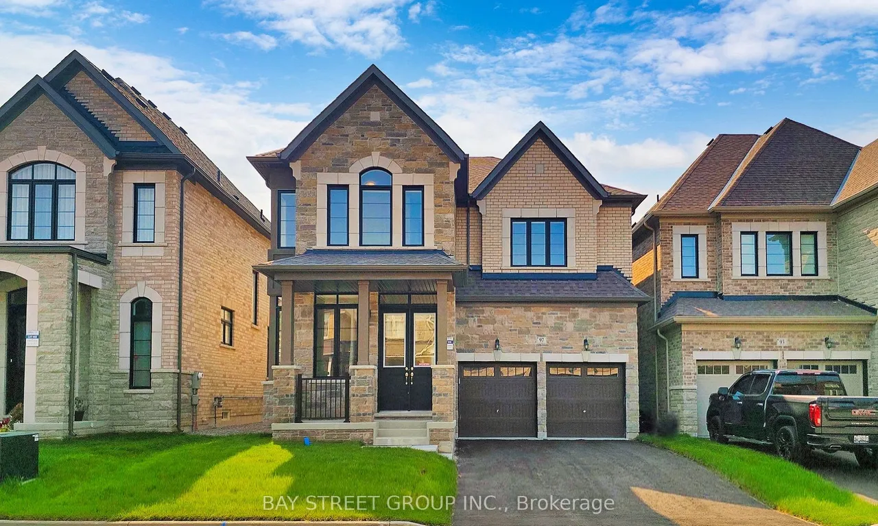 97 Halldorson Ave, Aurora, ON L4G 0C5