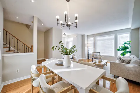 2888 Bur Oak Ave, Markham, ON L6B 1E4