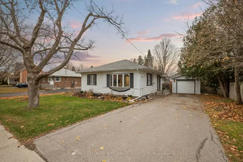 59 Laidlaw St, Brock, ON L0E 1E0