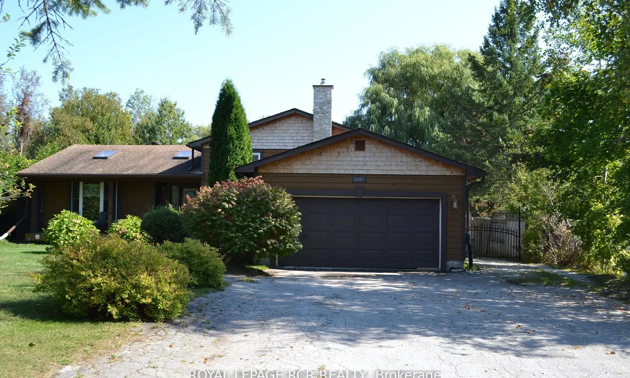 1097 Ferrier Ave, Innisfil, ON L0L 1W0