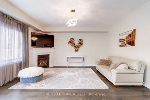 1187 Peelar Cres, Innisfil, ON L0L 1W0