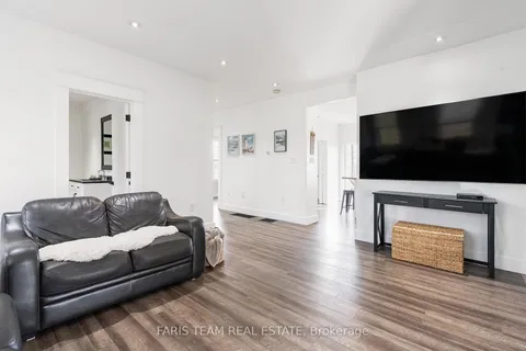 7884 County Road 13, Adjala-Tosorontio, ON L0M 1M0