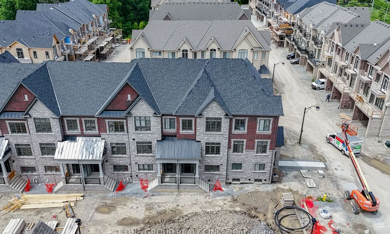 3 Bright Terrace Way, Markham, ON L6C 3L5
