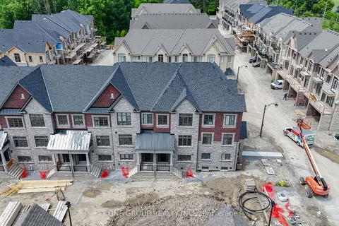 3 Bright Terrace Way, Markham, ON L6C 3L5