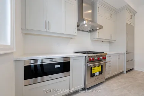 3 Bright Terrace Way, Markham, ON L6C 3L5