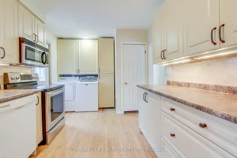 51 Albert St, Brock, ON L0E 1E0