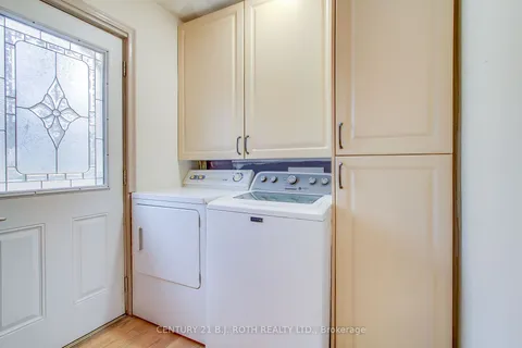 51 Albert St, Brock, ON L0E 1E0