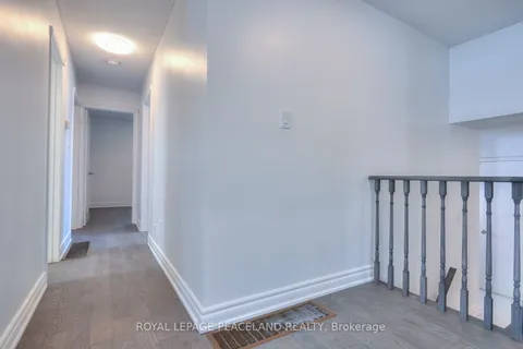 188 Hilltop Dr, East Gwillimbury, ON L9N 1B8