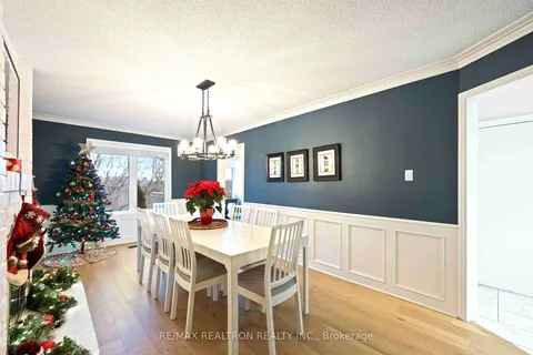 73 Harmonia Cres, Vaughan, ON L4L 3Y2