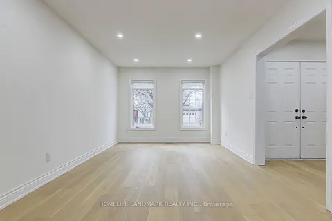 383 Wood Duck Lane, Newmarket, ON L3X 2X5