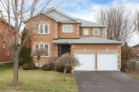 14 Metcalfe Dr, Bradford West Gwillimbury, ON L3Z 3C7