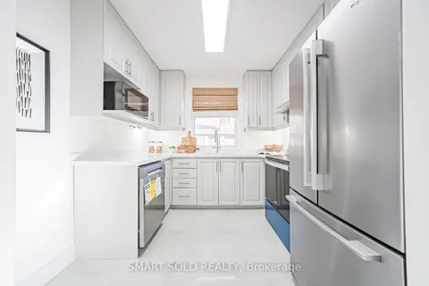 47 Rockport Cres, Richmond Hill, ON L4C 2L7