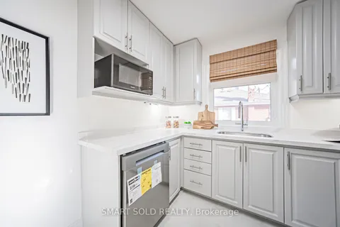 47 Rockport Cres, Richmond Hill, ON L4C 2L7