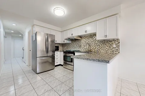115 Kenborough Crt, Markham, ON L3S 3P4
